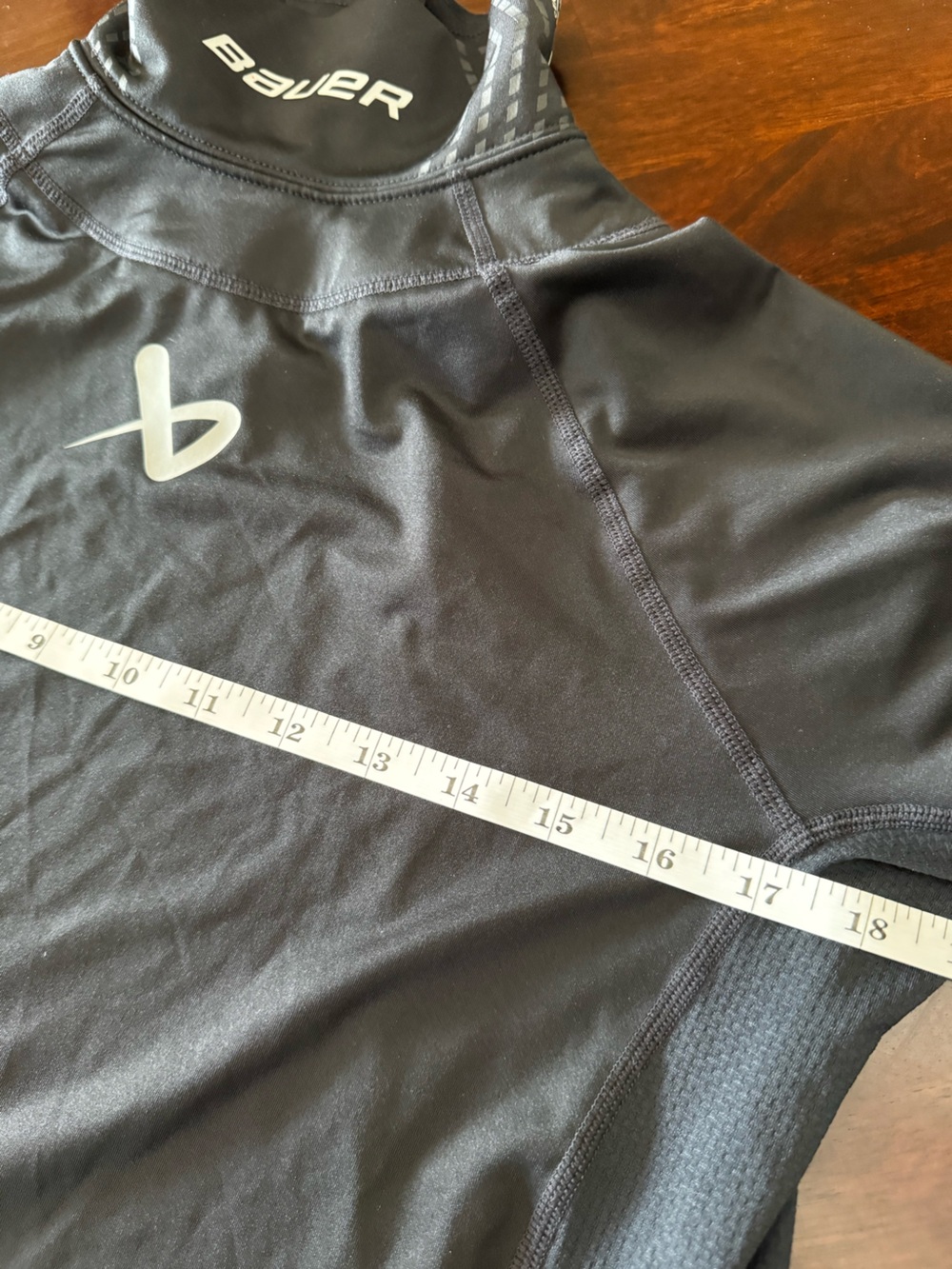 Bauer Men's Long-Sleeve Neckprotect Bash Senior Base Layer- hockey safety gear - Picture 7 of 10